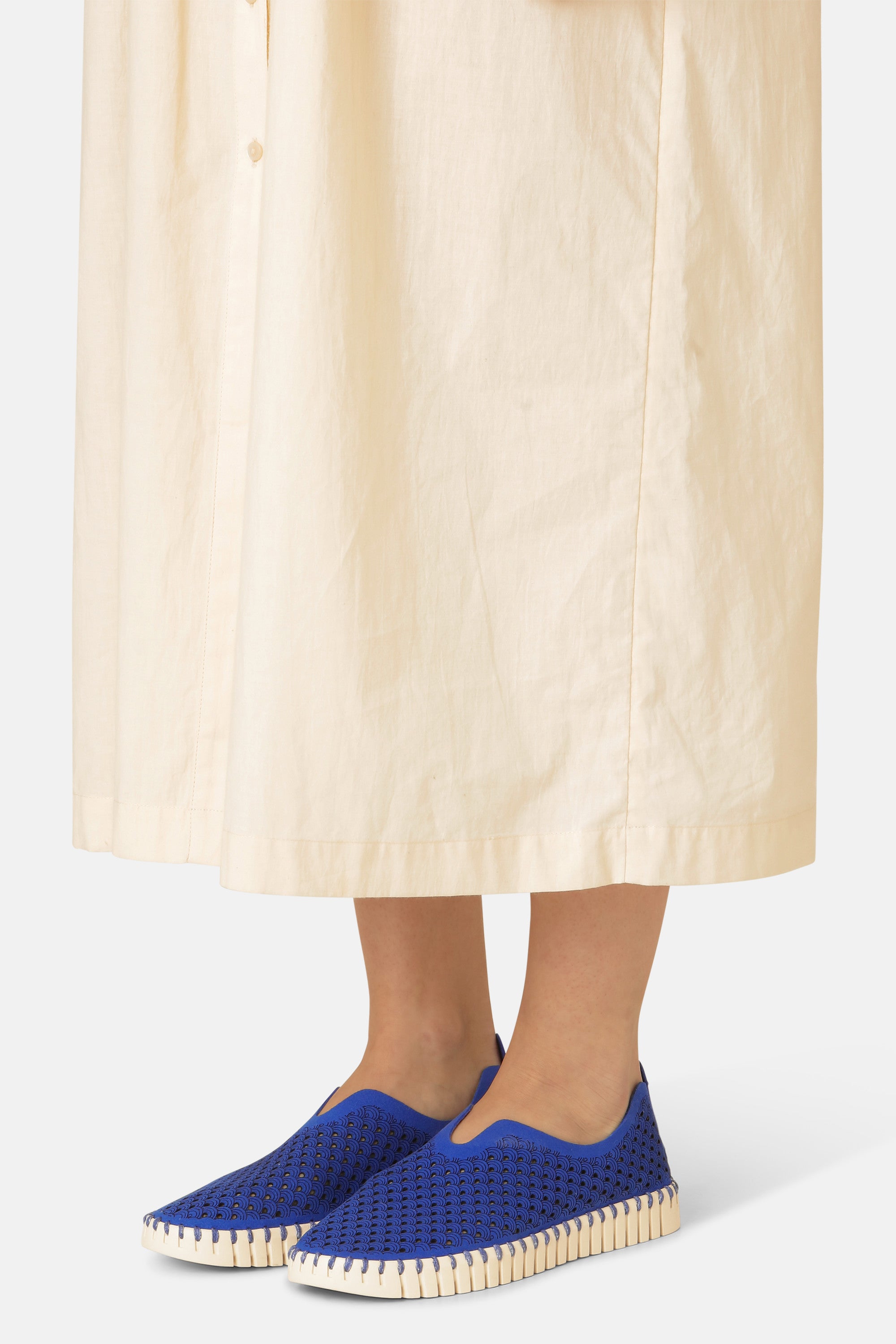 Tulip Slipper - Blue Web